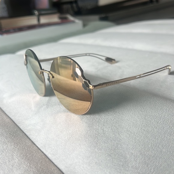 BULGARI Sunglasses with box. Proof of authenticity included. - Picture 2 of 5